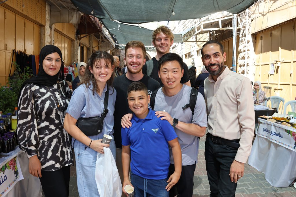 Volunteer With Refugees In Jordan Program